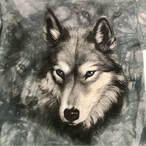 The Mountain Blue Gray Tie Dye Wolf Wolfpack T Shirt Crewneck Short Sleeve - Picture 3 of 9